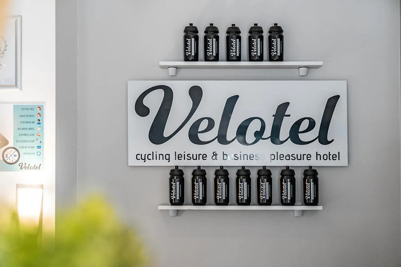 **** Отель Velotel Brugge Бельгия